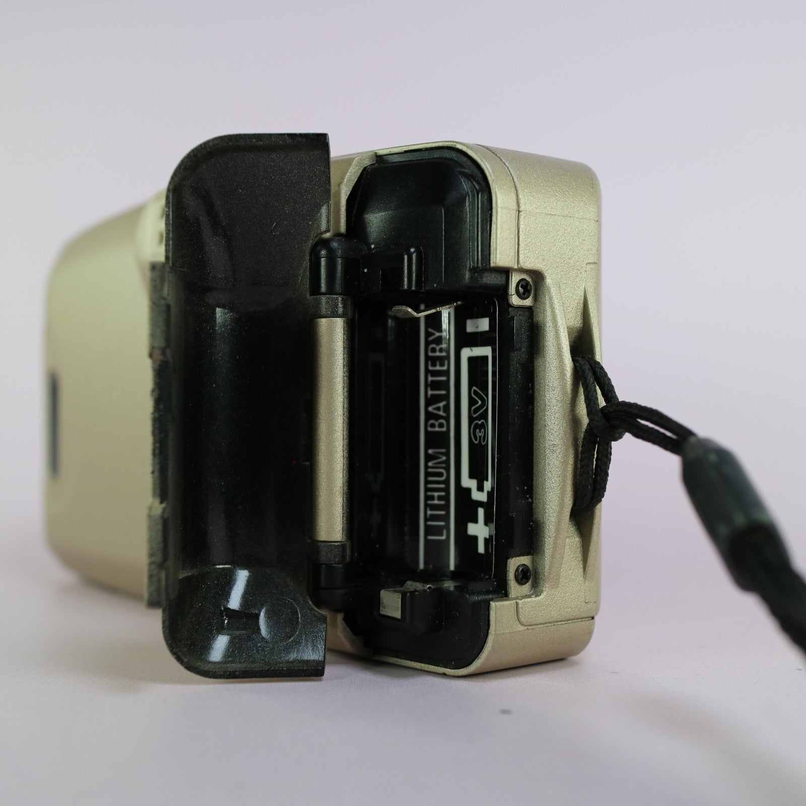 Samsung Slim Zoom 70G 35mm Film Point And Shoot Camera Silver Tested