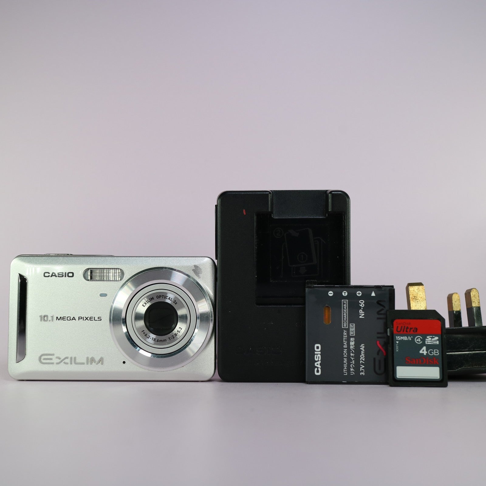 Casio Digital Camera Exilim EX-Z29 10.1MP Silver Tested Full Working Set