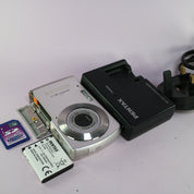 Pentax Optio M30 7.1MP Compact Digital Camera Silver Tested Full Working Set