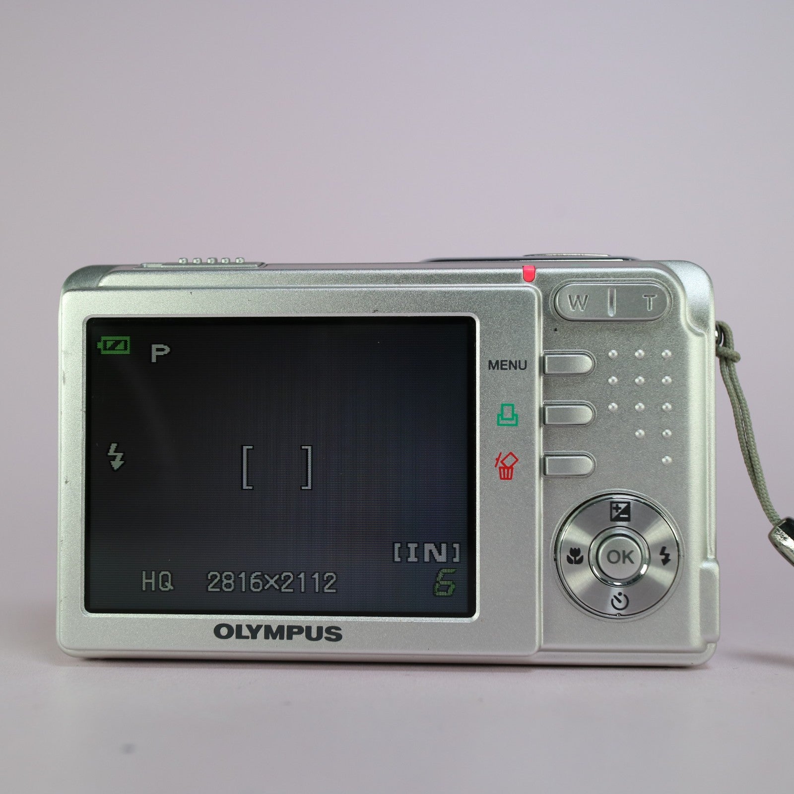 Olympus Digital Camera FE-160 6.0MP Silver Tested With Battery and Charger