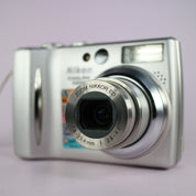 Nikon Digital Camera Coolpix 5200 5.1MP Silver Tested Full Working Set