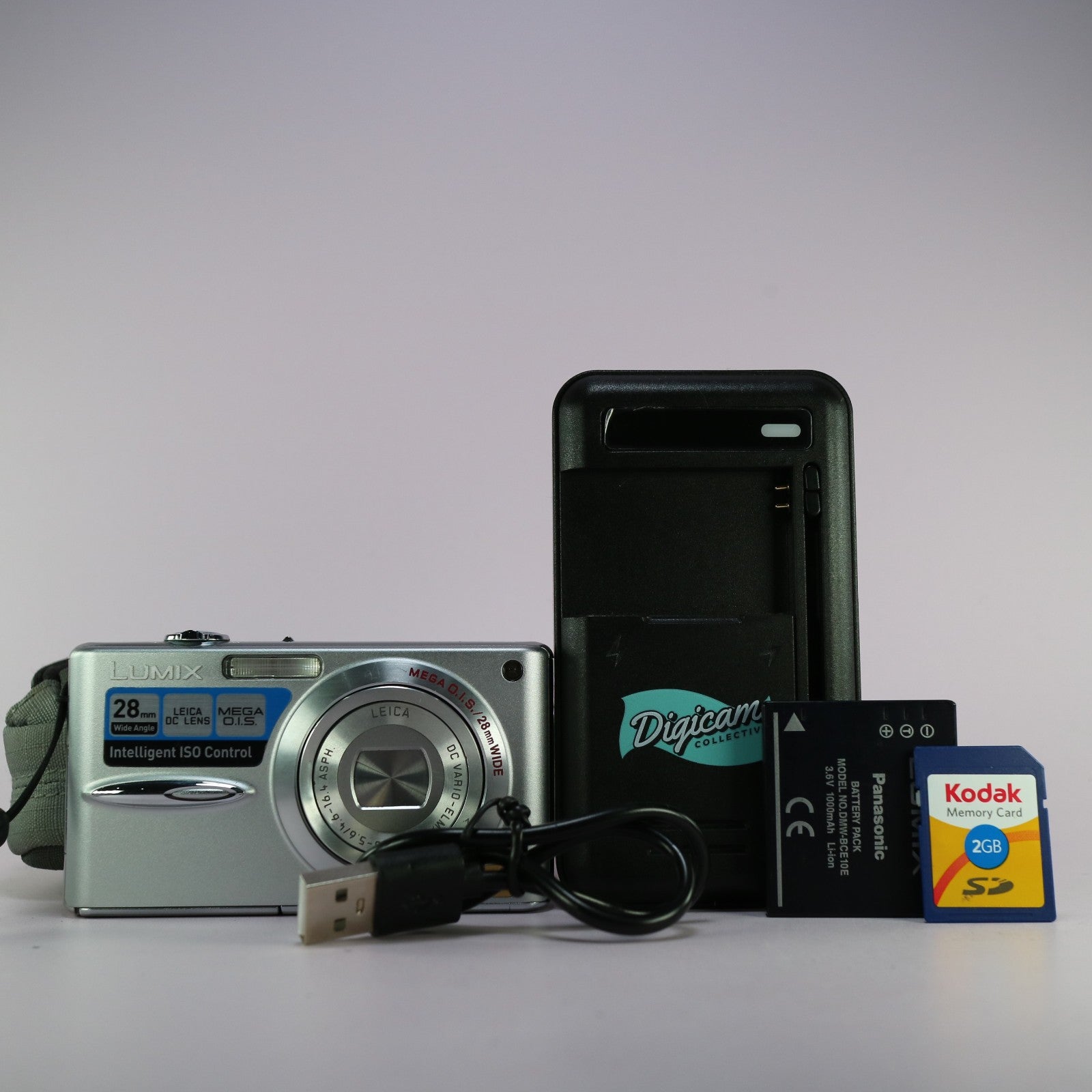 Panasonic Digital Camera Lumix DMC-FX30 7.2MP Silver Tested Full Working Set
