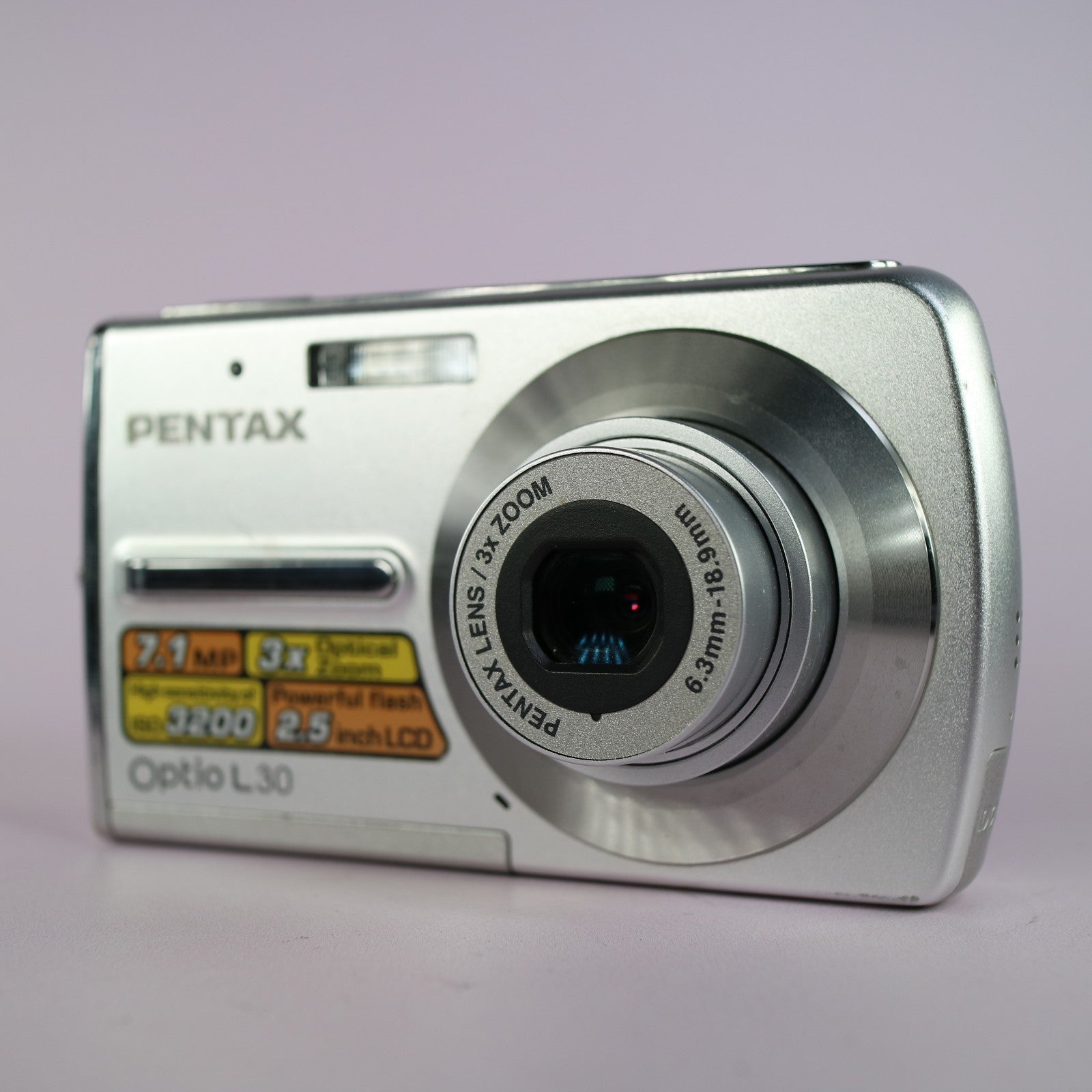 Pentax Optio L30 7.1MP Compact Digital Camera Silver Tested Full Working Set