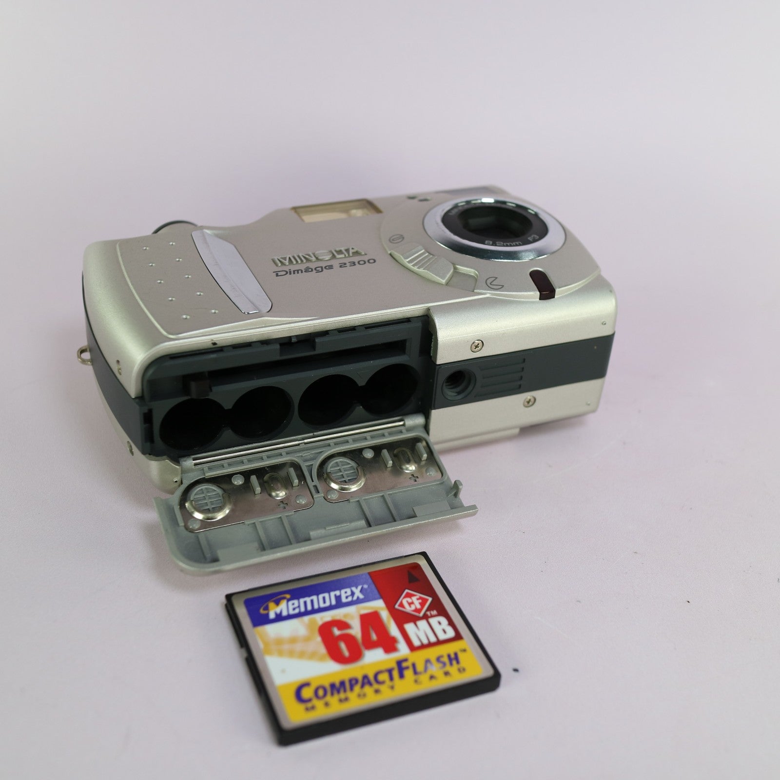 Minolta Dimage 2300 2.1MP Compact Digital Camera Silver Tested
