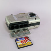 Minolta Dimage 2300 2.1MP Compact Digital Camera Silver Tested