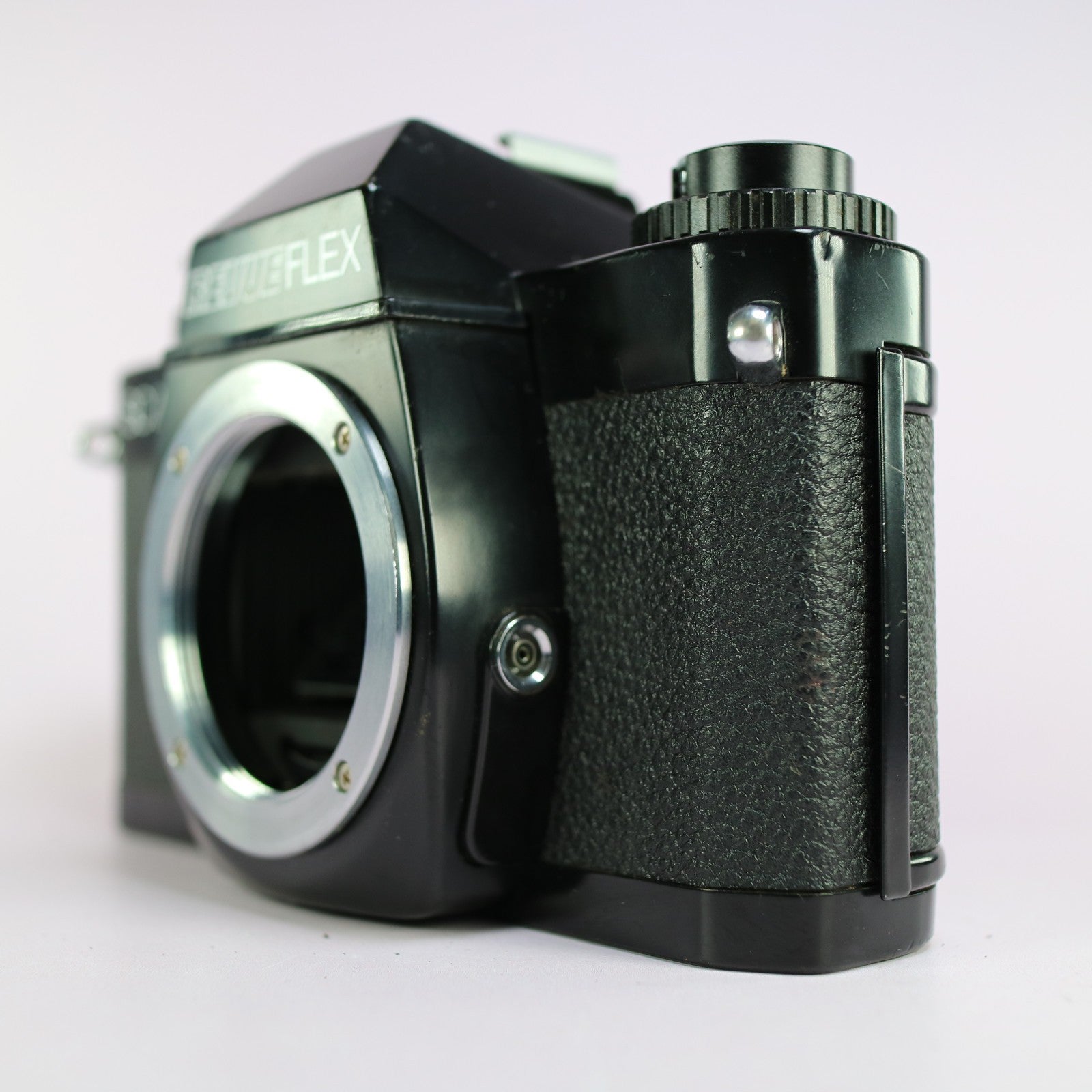 RevueFlex SC1 35mm Film SLR Camera Black Body Only Tested