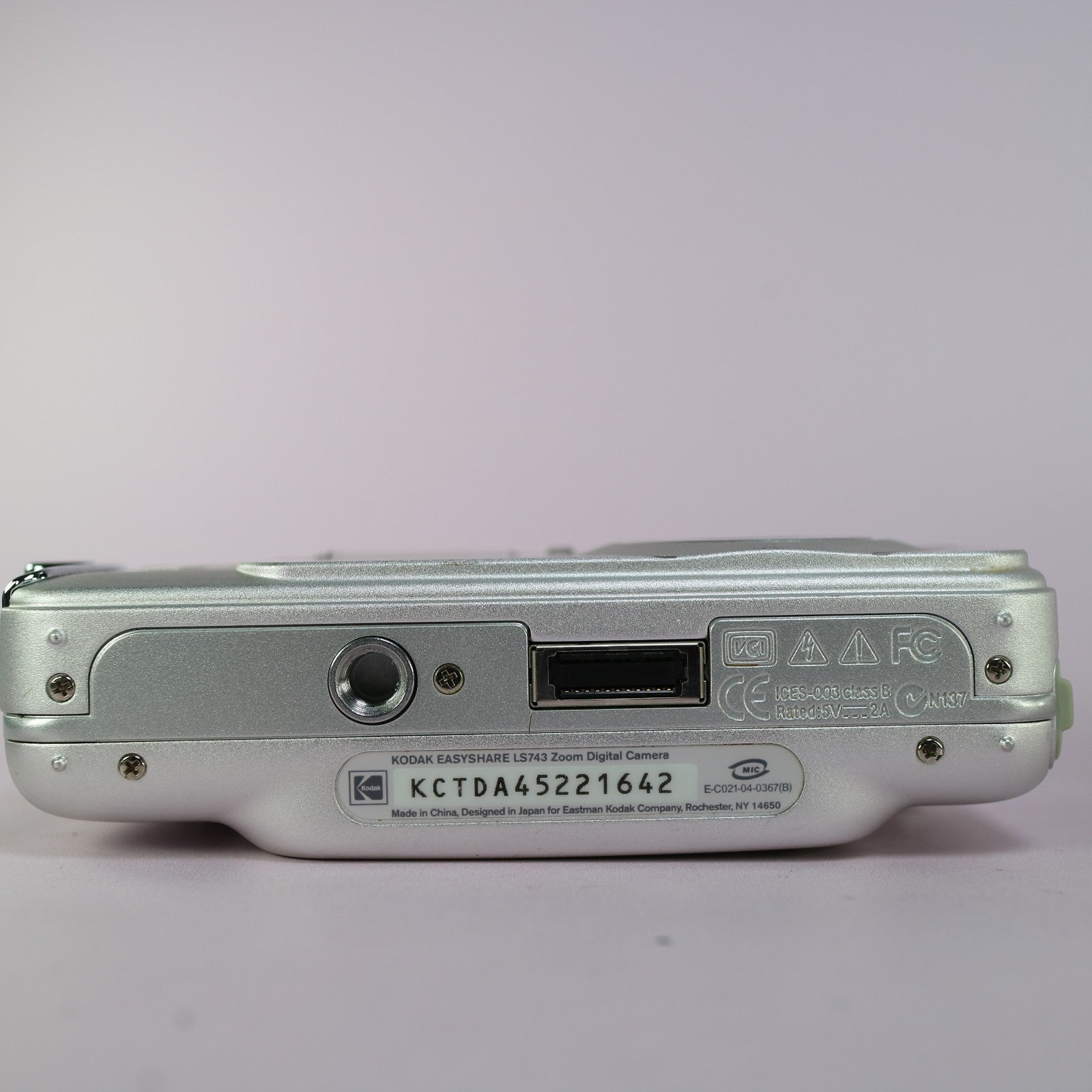 Kodak Digital Camera EasyShare LS743 4.0MP Silver Tested Full Working Set