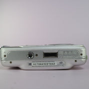 Kodak Digital Camera EasyShare LS743 4.0MP Silver Tested Full Working Set