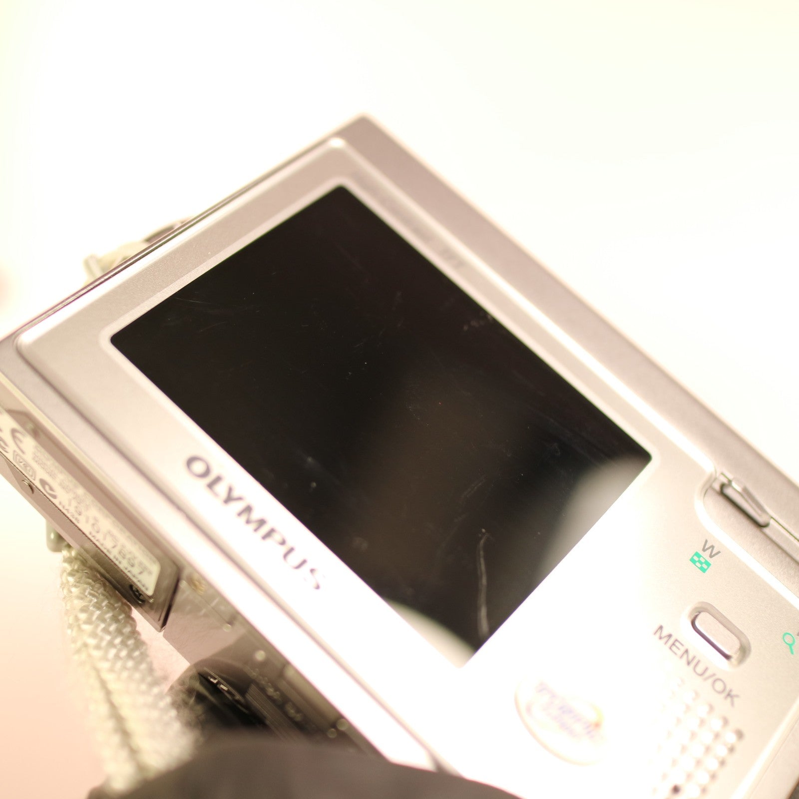 Olympus Digital Camera AZ-1 3.2MP Silver Tested With Battery and Charger