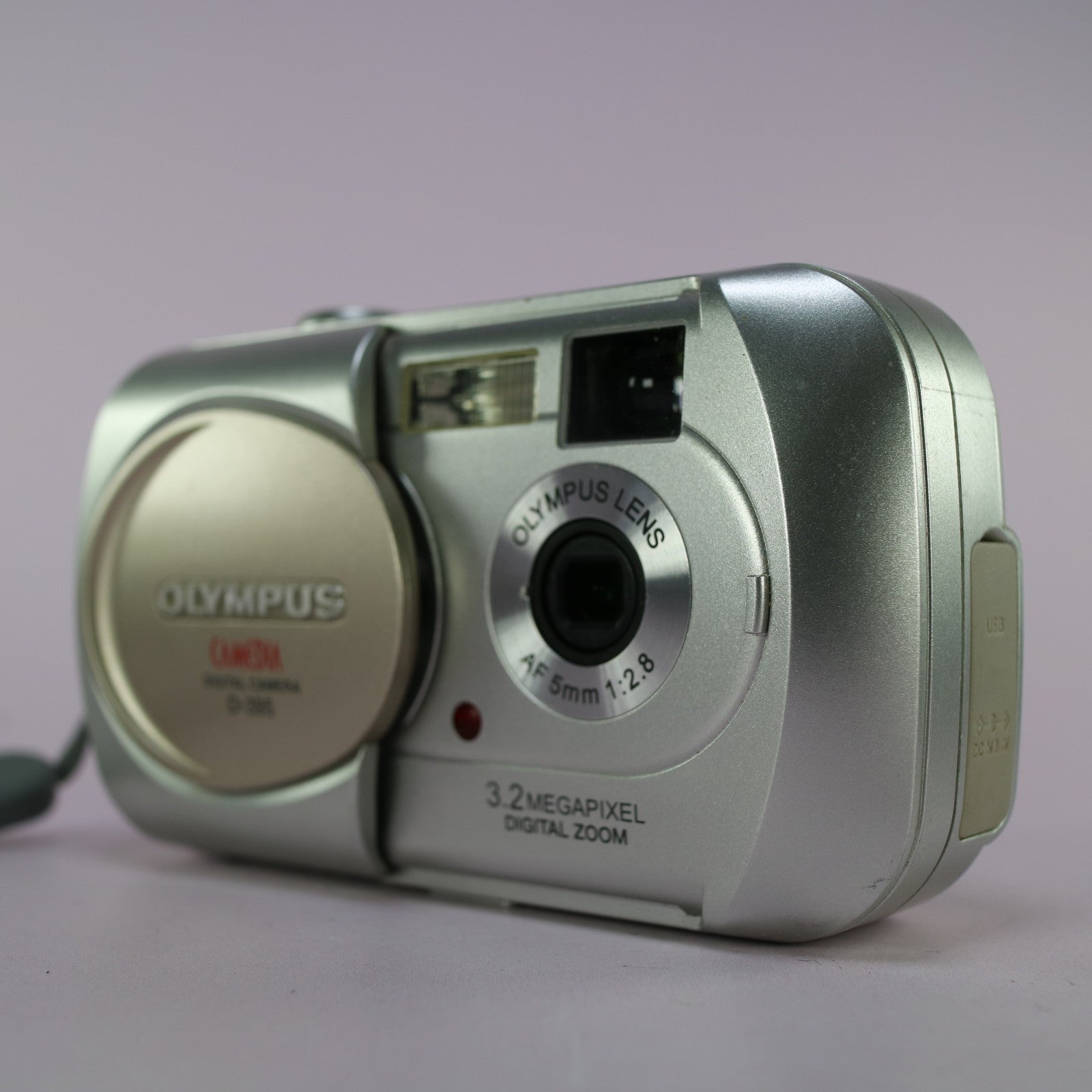 Olympus Digital Camera Camedia D-395 2.0MP Silver Tested With xD Card