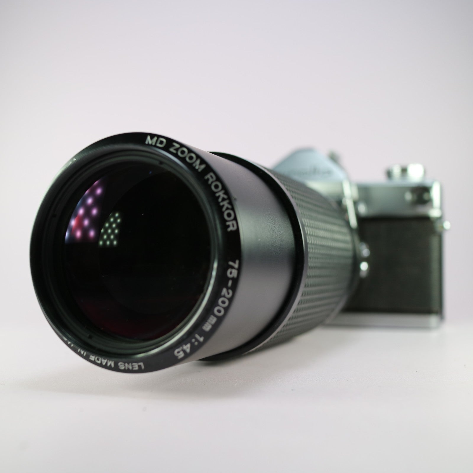 Minolta SR-7 35mm Film SLR Camera Silver w/ MD Rokkor 75-200mm f/4.5 Lens Tested