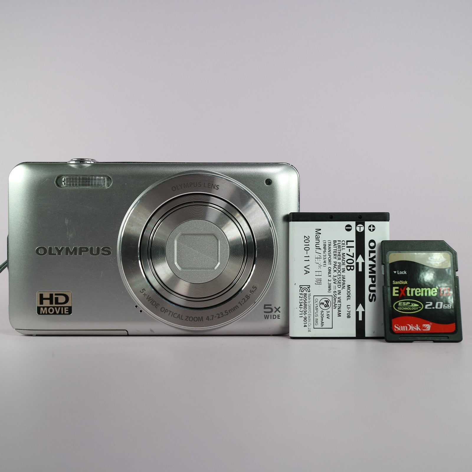 Olympus Digital Camera VG-120 14.0MP Silver Tested Full Working Set