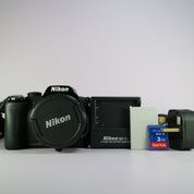 Nikon Digital Bridge Camera Coolpix P90 12.1MP Black Tested Full Working Set