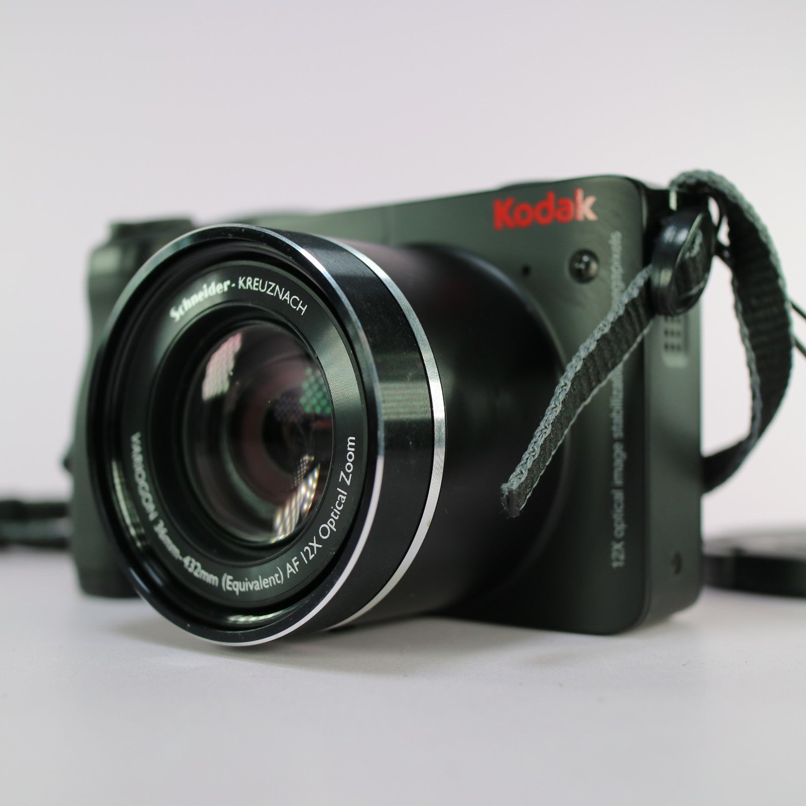 Kodak EasyShare Digital Bridge Camera Z8612 IS 8.1MP Black Tested