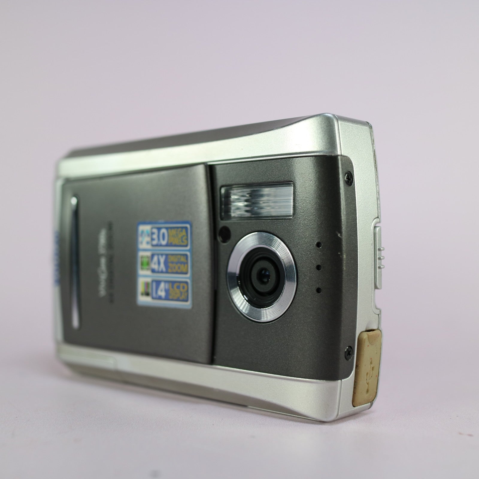 Vivitar Digital Camera Vivicam 3780s 3.0MP Silver Tested