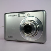 Samsung Digital Camera ES17 10.2MP Silver Tested