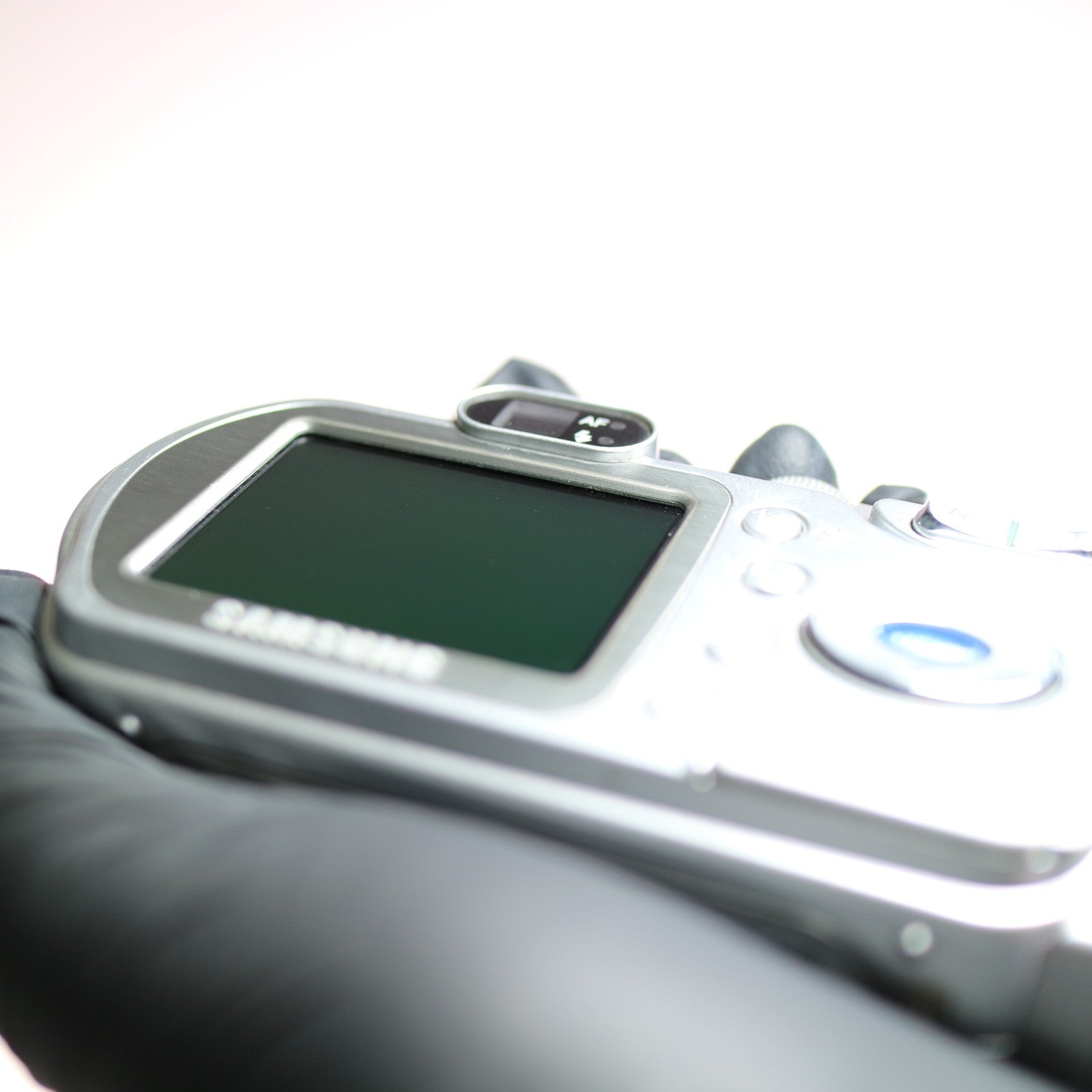 Samsung Digimax A7 7.0MP Compact Digital Camera Silver Tested