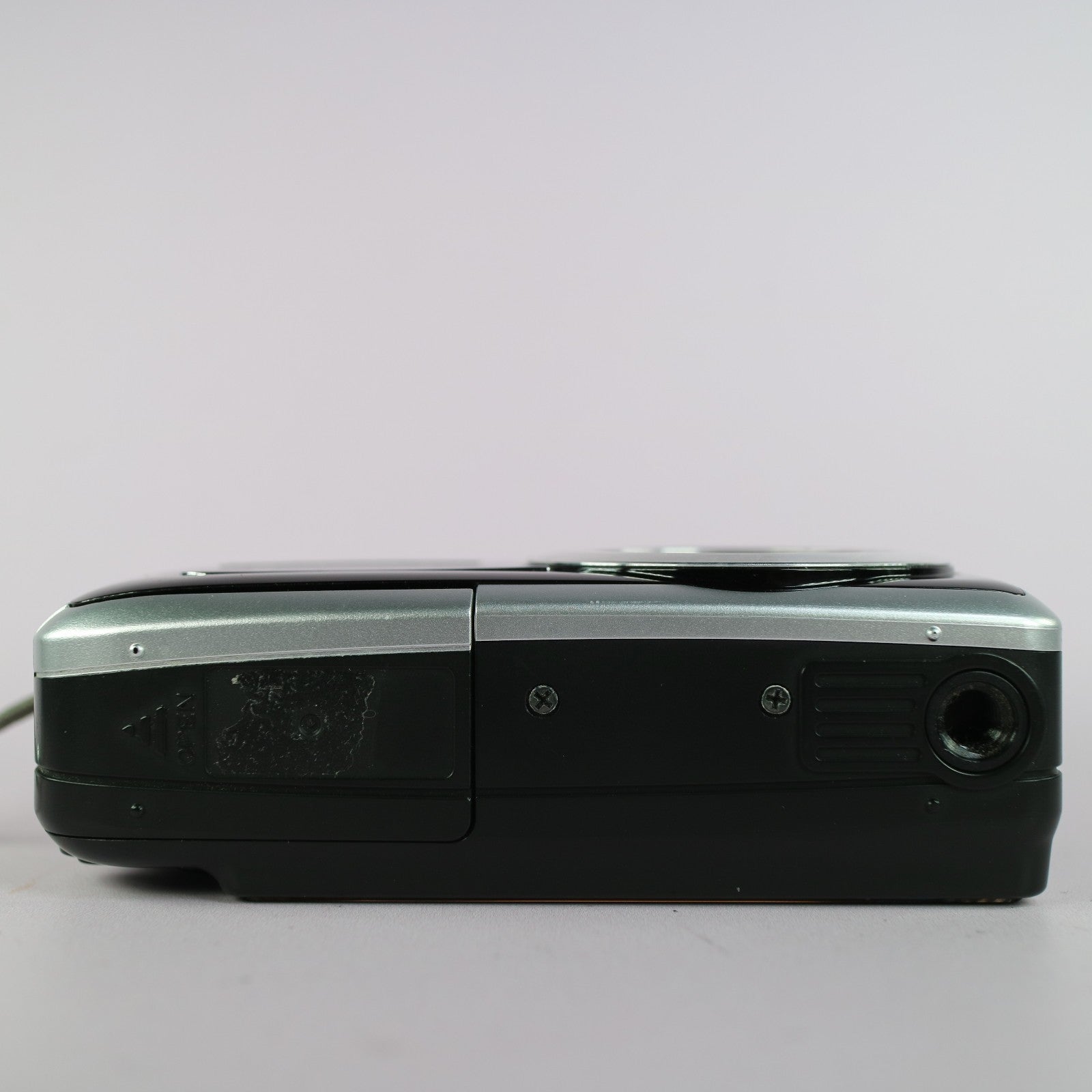 Vivitar Digital Camera Vivicam 7330 7.0MP Black Tested