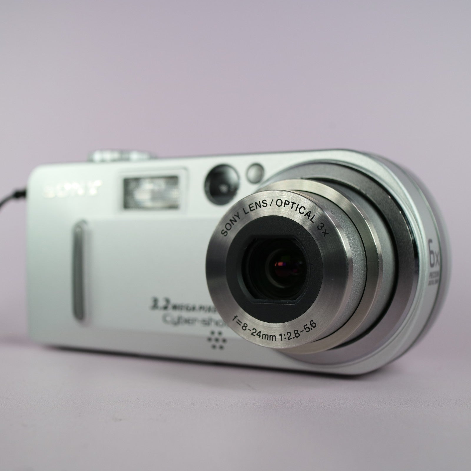 Sony Digital Camera Cybershot DSC-P2 2.0MP Silver Tested