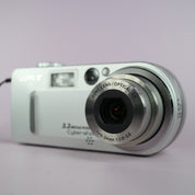 Sony Digital Camera Cybershot DSC-P2 2.0MP Silver Tested