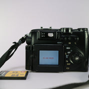 Nikon Digital Camera Coolpix 5400 5.1MP Flip Screen Black Tested Full Set