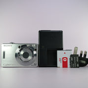 Sony Digital Camera Cybershot DSC-W55 7.2MP Silver Tested Full Working Set