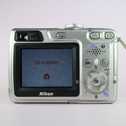 Nikon Digital Camera Coolpix 5900 5.1MP Silver Tested Full Working Set