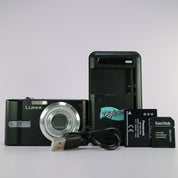 Panasonic Digital Camera Lumix DMC-FX12 7.2MP Black Tested Full Working Set