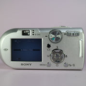 Sony Cybershot DSC-P100 5.1 MP Digital Camera Silver Tested W/ Battery + Charger