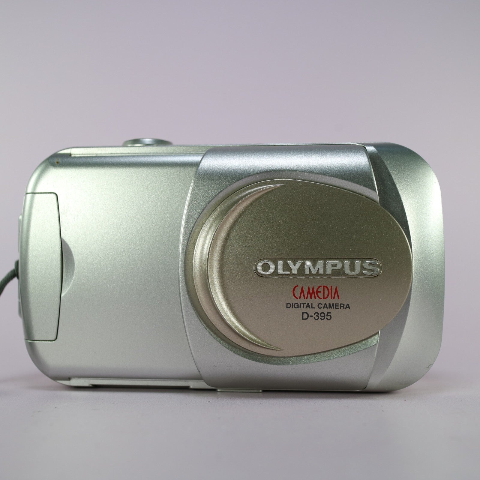 Olympus Digital Camera Camedia D-395 2.0MP Silver Tested With xD Card