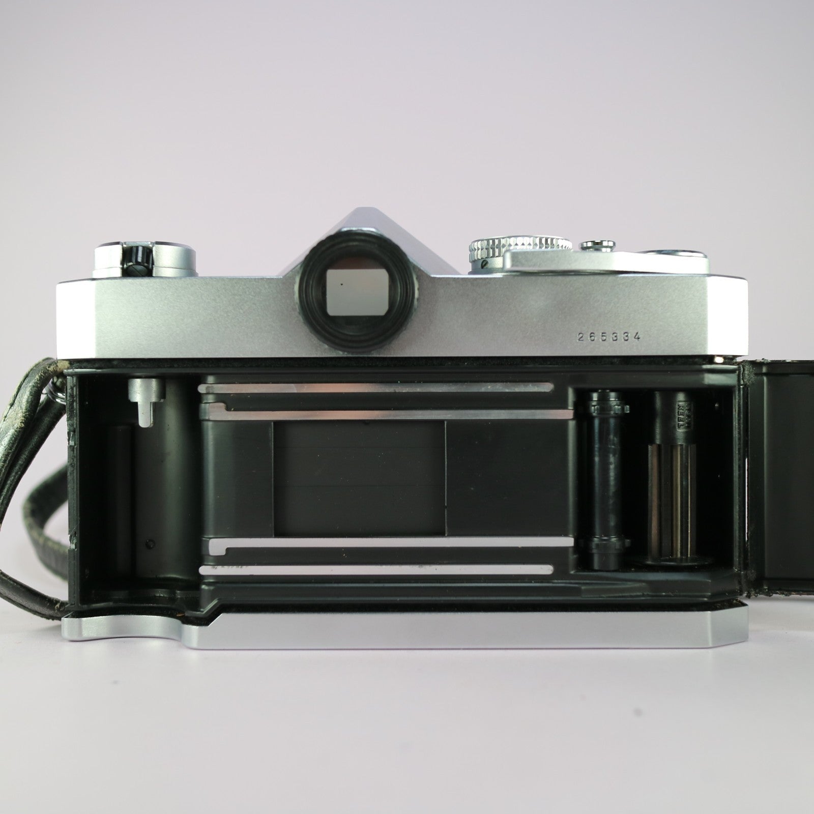 Konica Autoreflex T 35mm Film SLR Camera w/ Hexanon 52mm f/1.8 Lens Tested