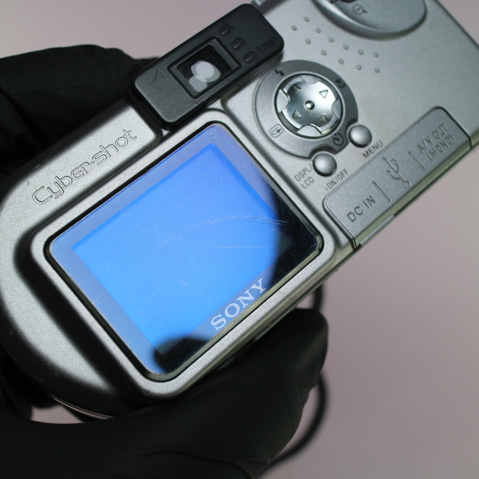 Sony Digital Camera Cybershot DSC-P9 4.0MP Silver Tested