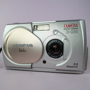 Olympus Digital Camera Camedia Brio D-230 2.0MP Silver Tested With SM Card