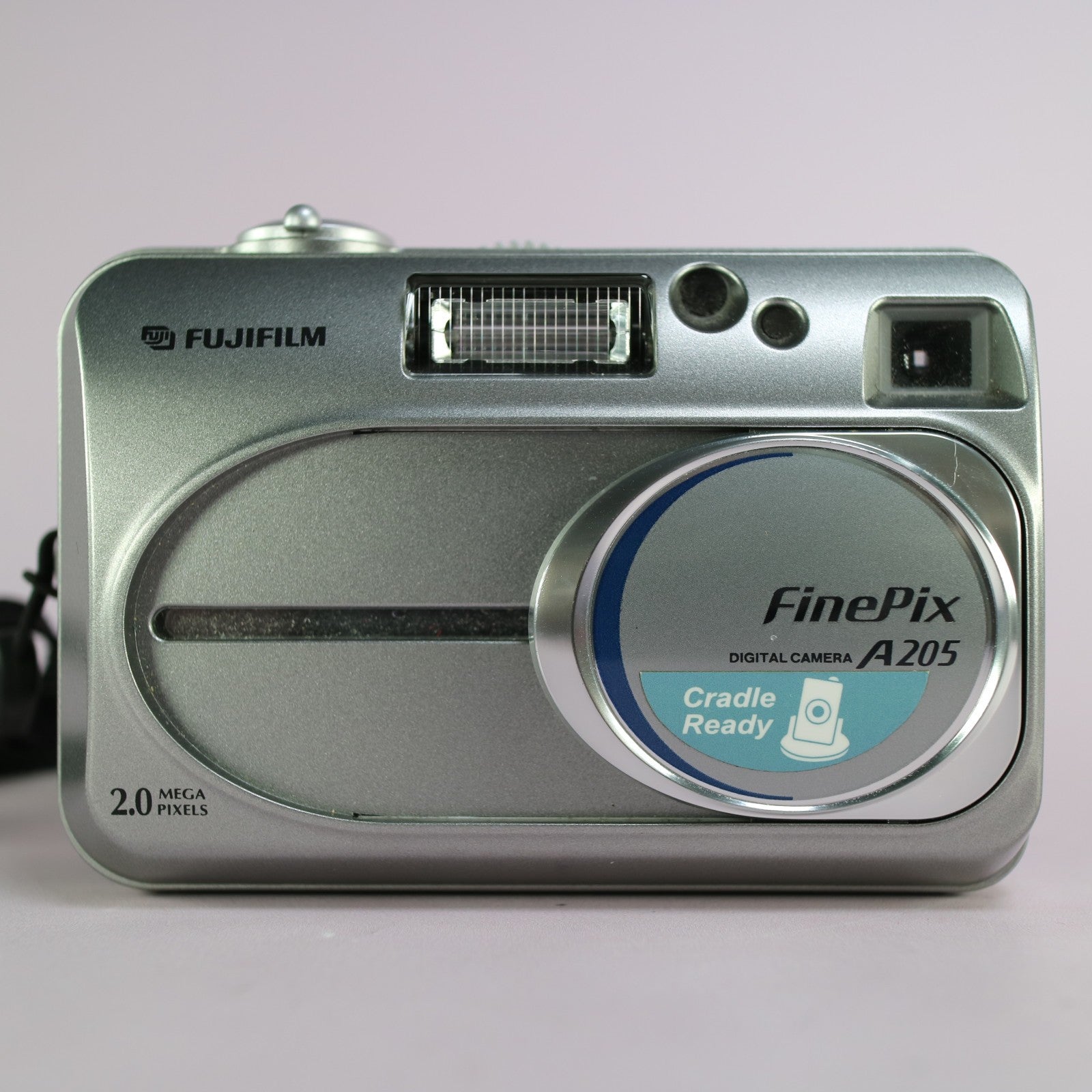Fujifilm Digital Camera FinePix A205 2.0MP Silver Tested