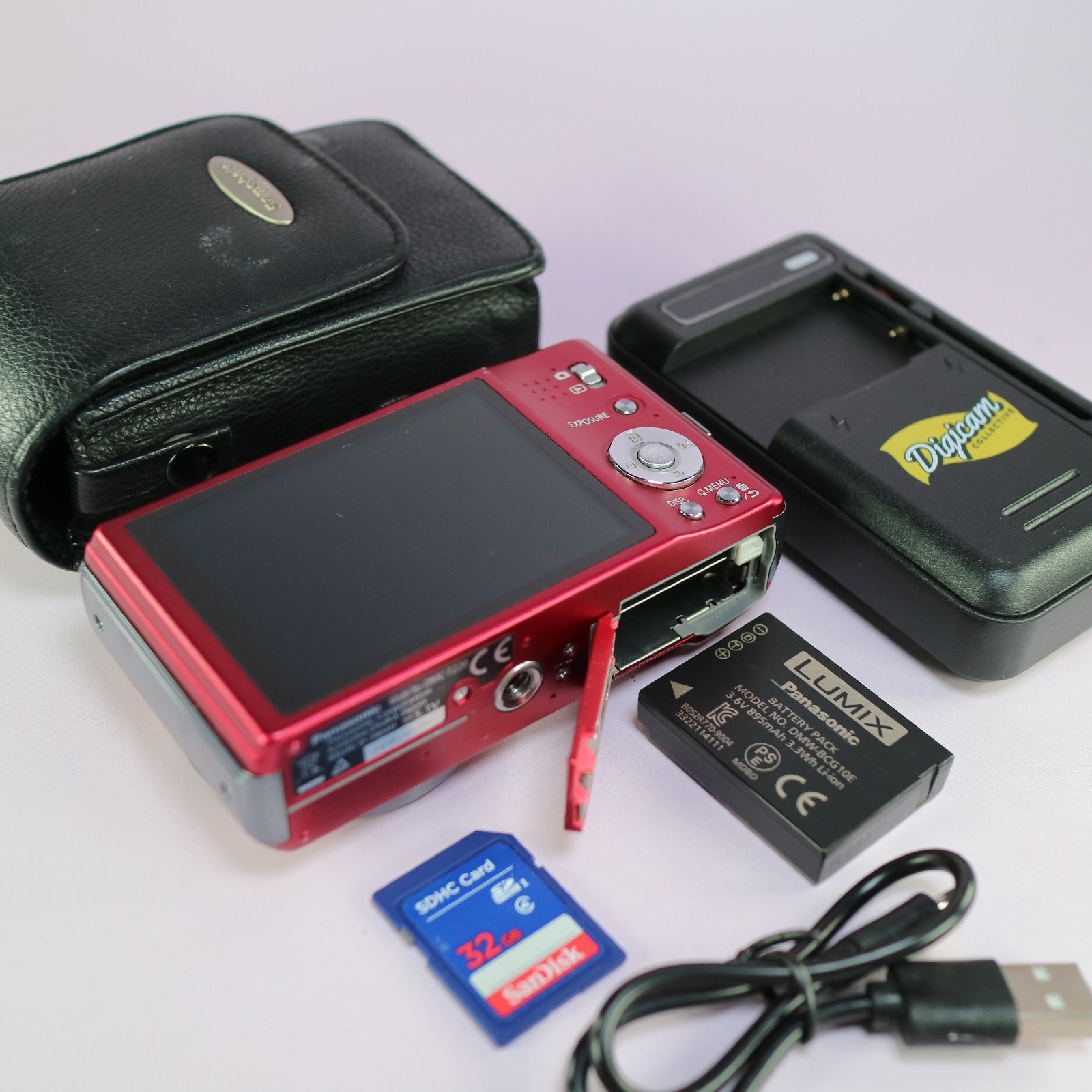 Panasonic Digital Camera Lumix DMC-TZ20 14.1MP Red Tested Full Working Set