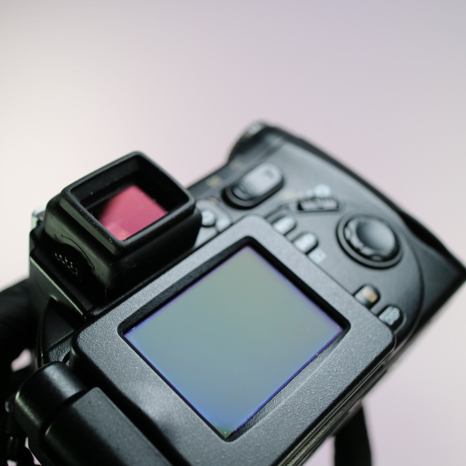 Nikon Digital Bridge Camera Coolpix 8700 8.0MP Flip Screen Black Tested Full Set