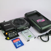 Nikon Digital Camera Coolpix A300 WiFi 20.1MP Black Tested Full Working Set