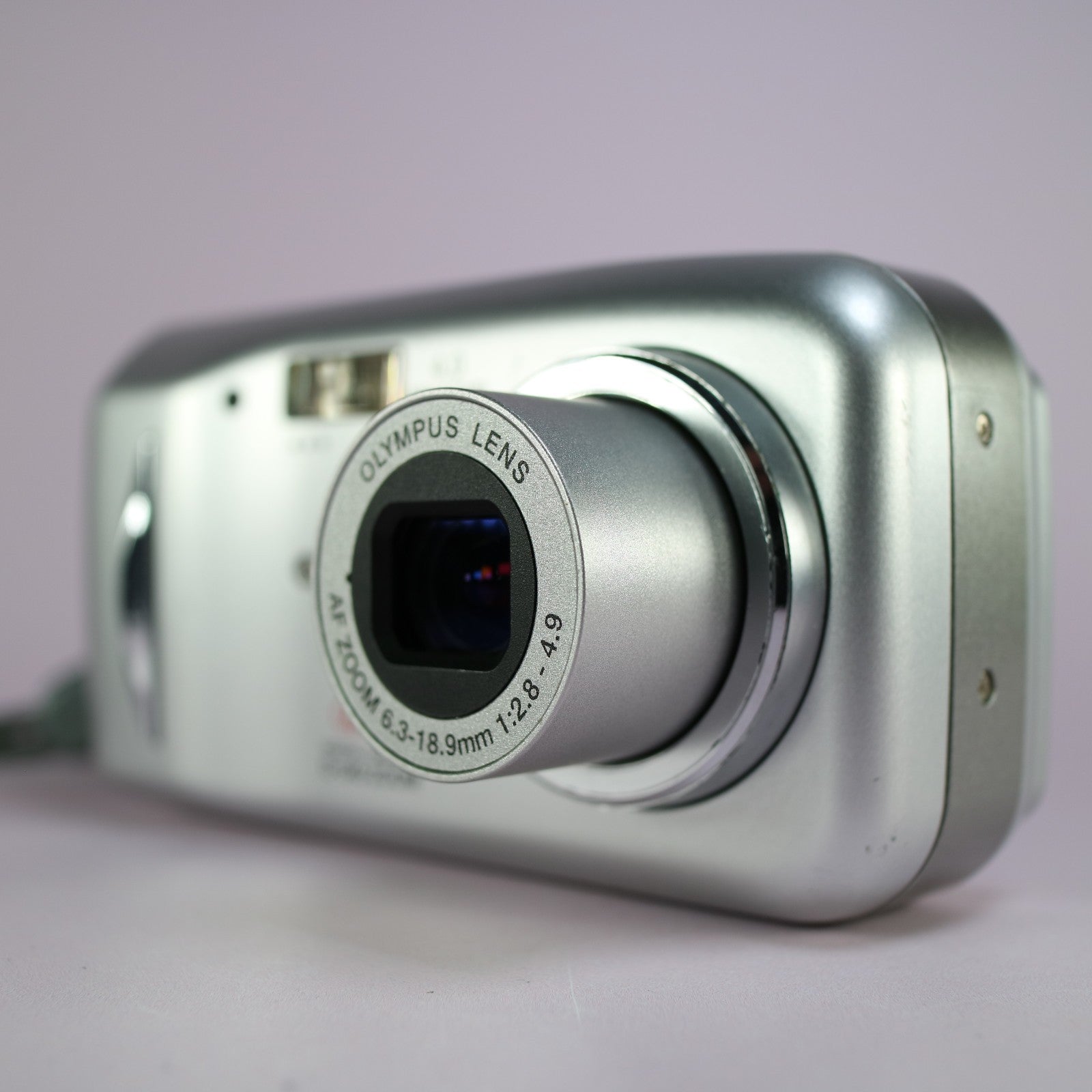 Olympus Digital Camera Camedia D-545 Zoom 4.0MP Silver Tested