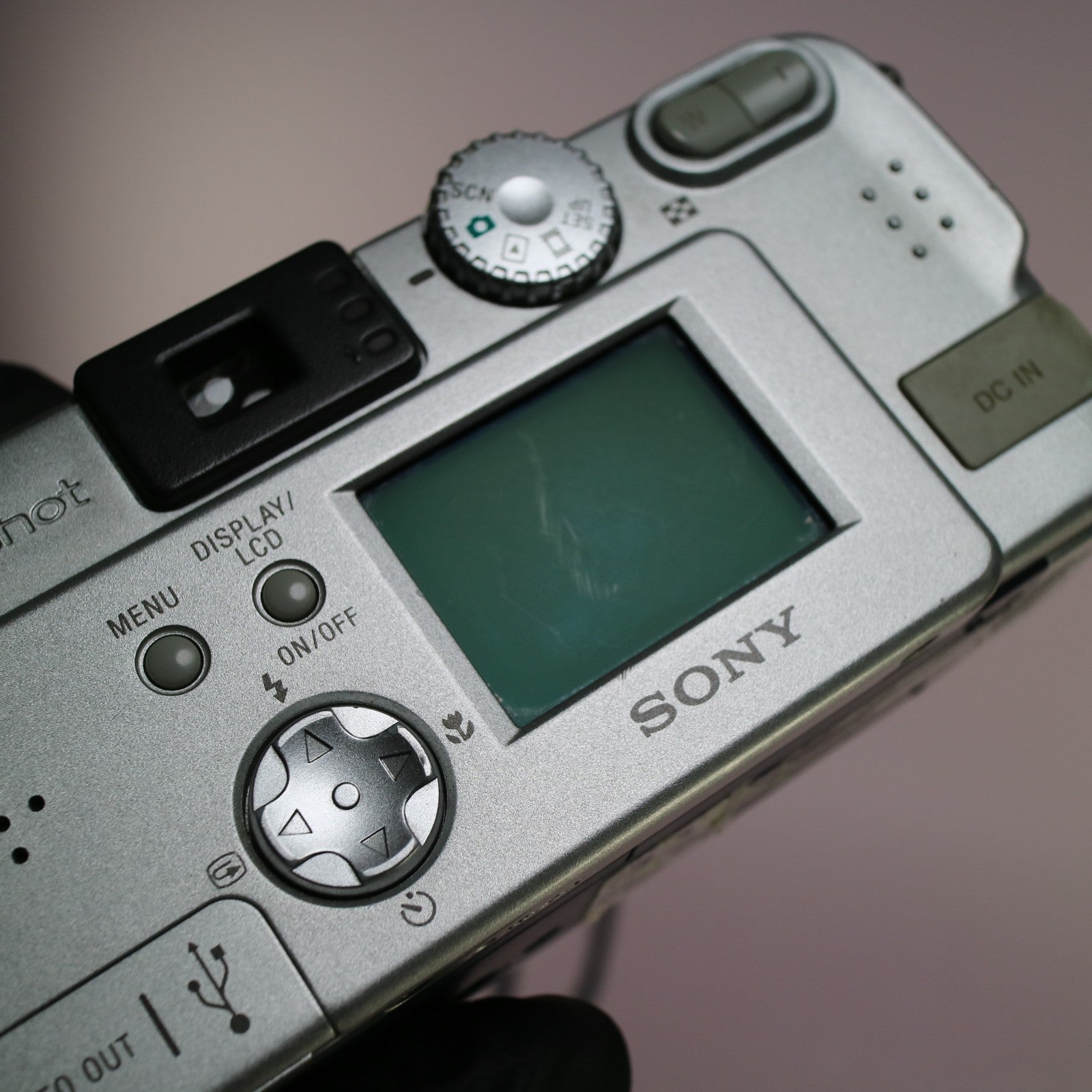 Sony Cyber-shot DSC-P71 3.2MP Compact Digital Camera Silver Tested