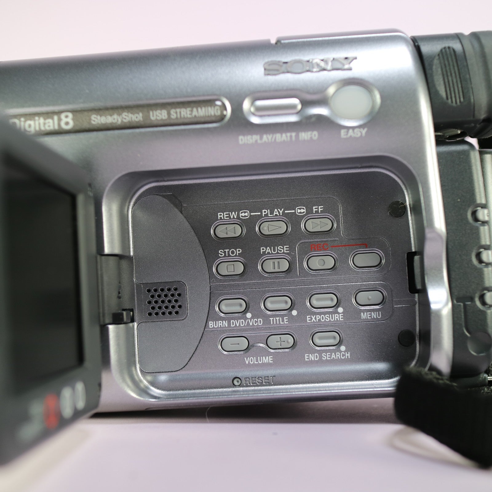 Sony Handycam DCR-TRV285E Handheld Digital8 8mm Camcorder Silver Tested Full Set