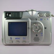 Nikon Digital Camera Coolpix 5200 5.1MP Silver Tested Full Working Set