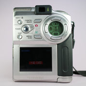 Fujifilm Digital Camera FinePix 4700 Zoom 2.4MP Silver Tested w/ Smartmedia Card