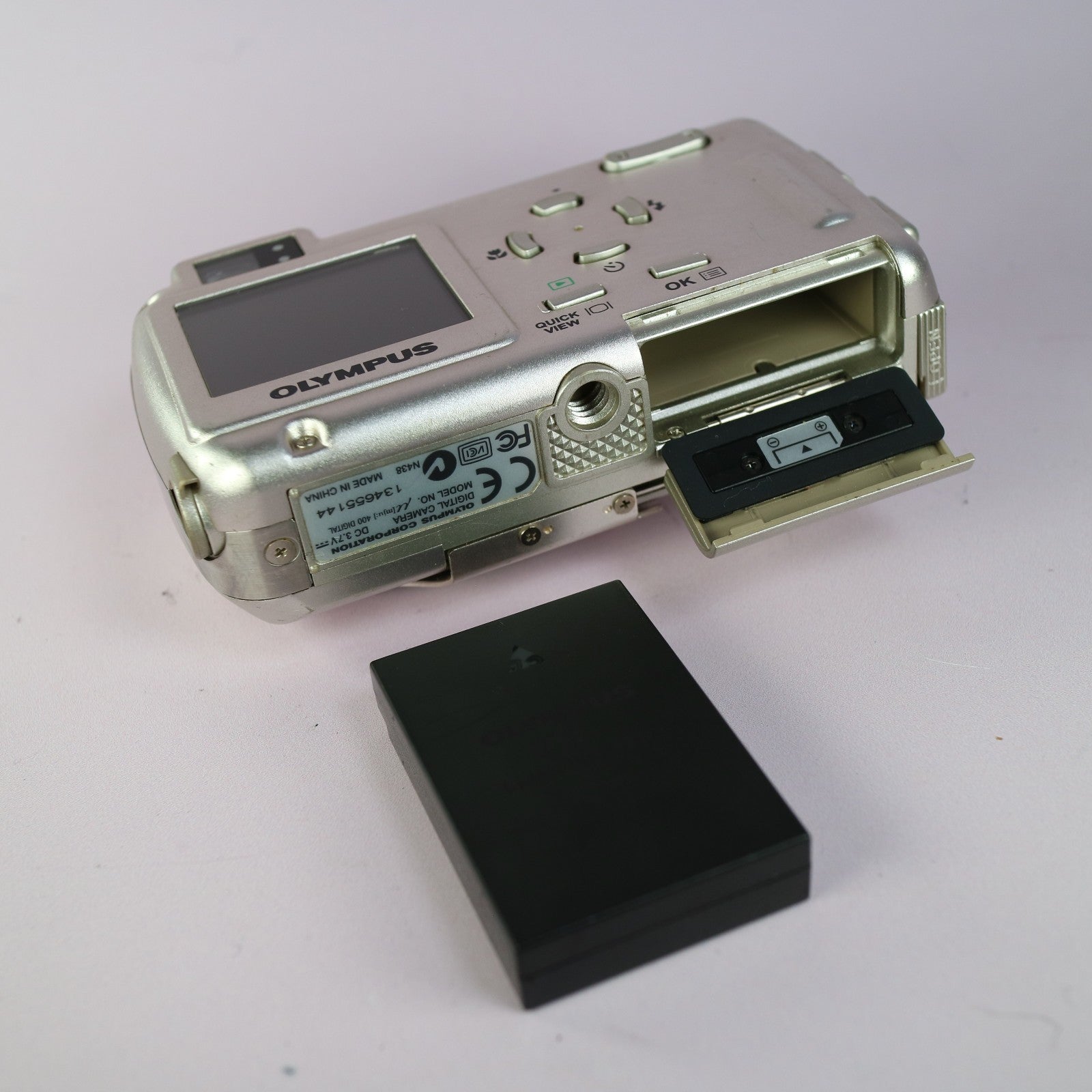 Olympus Digital Camera Mju 400 4.0MP Silver Tested