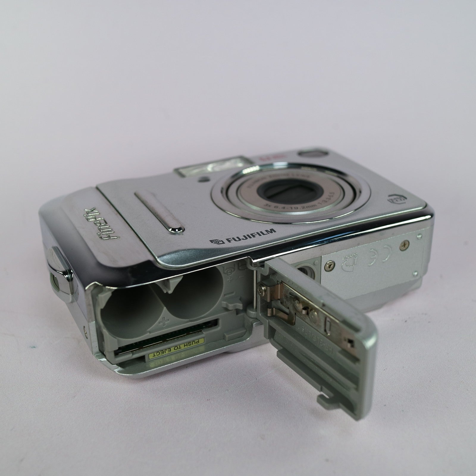 Fujifilm Digital Camera FinePix A500 5.1MP Silver Tested