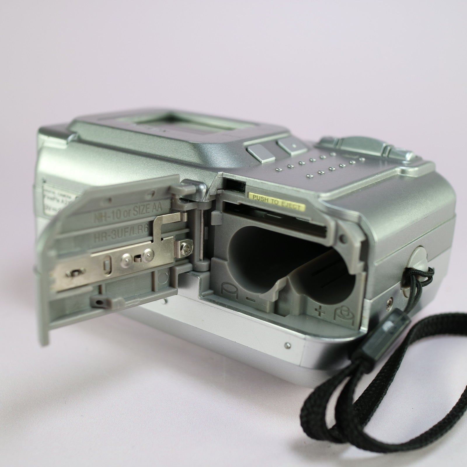 Fujifilm Digital Camera FinePix A210 3.2MP Silver Tested