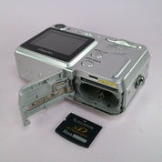 Fujifilm Digital Camera FinePix A350 5.2MP Silver Tested With xD Card