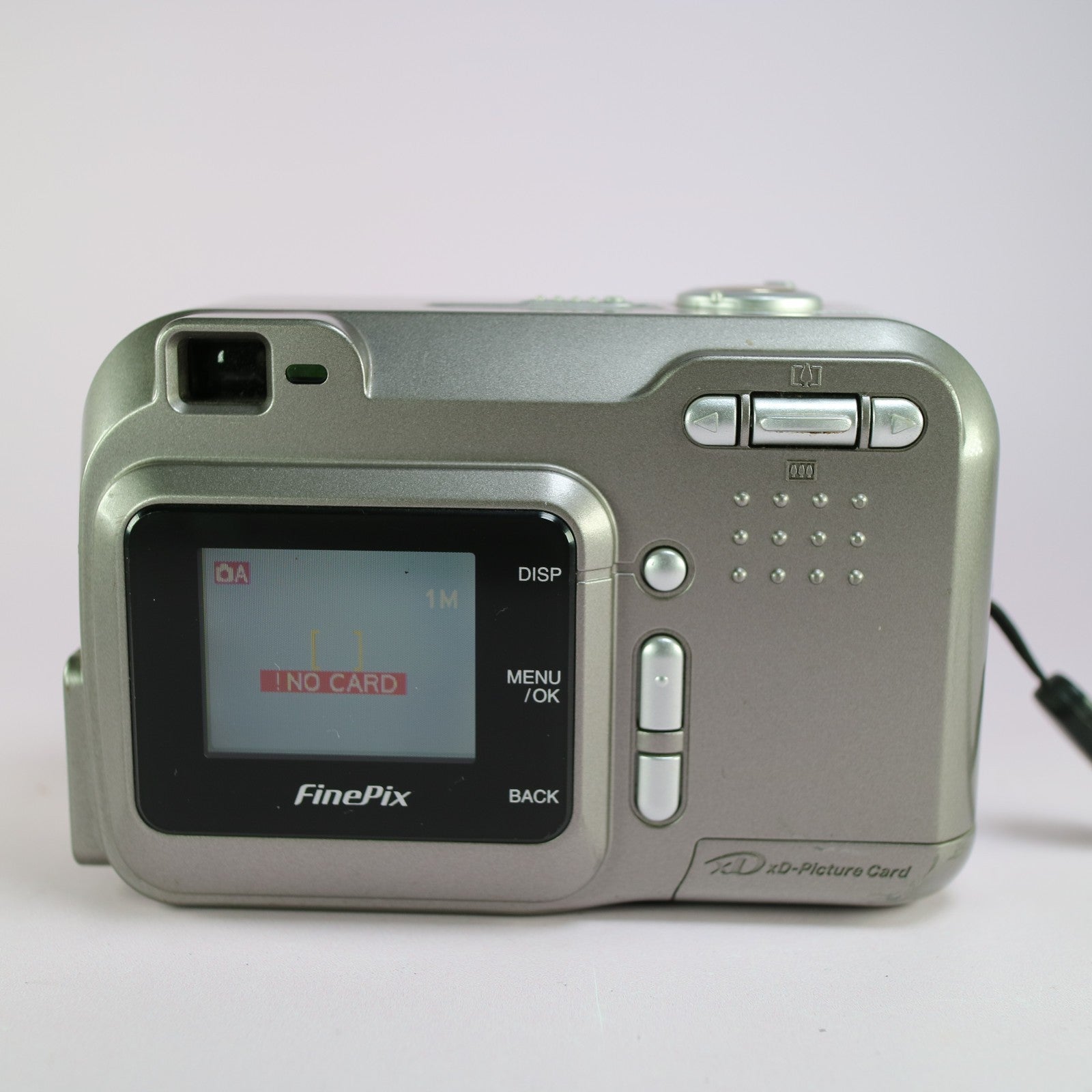 Fujifilm Digital Camera FinePix A204 2.0MP Silver Tested