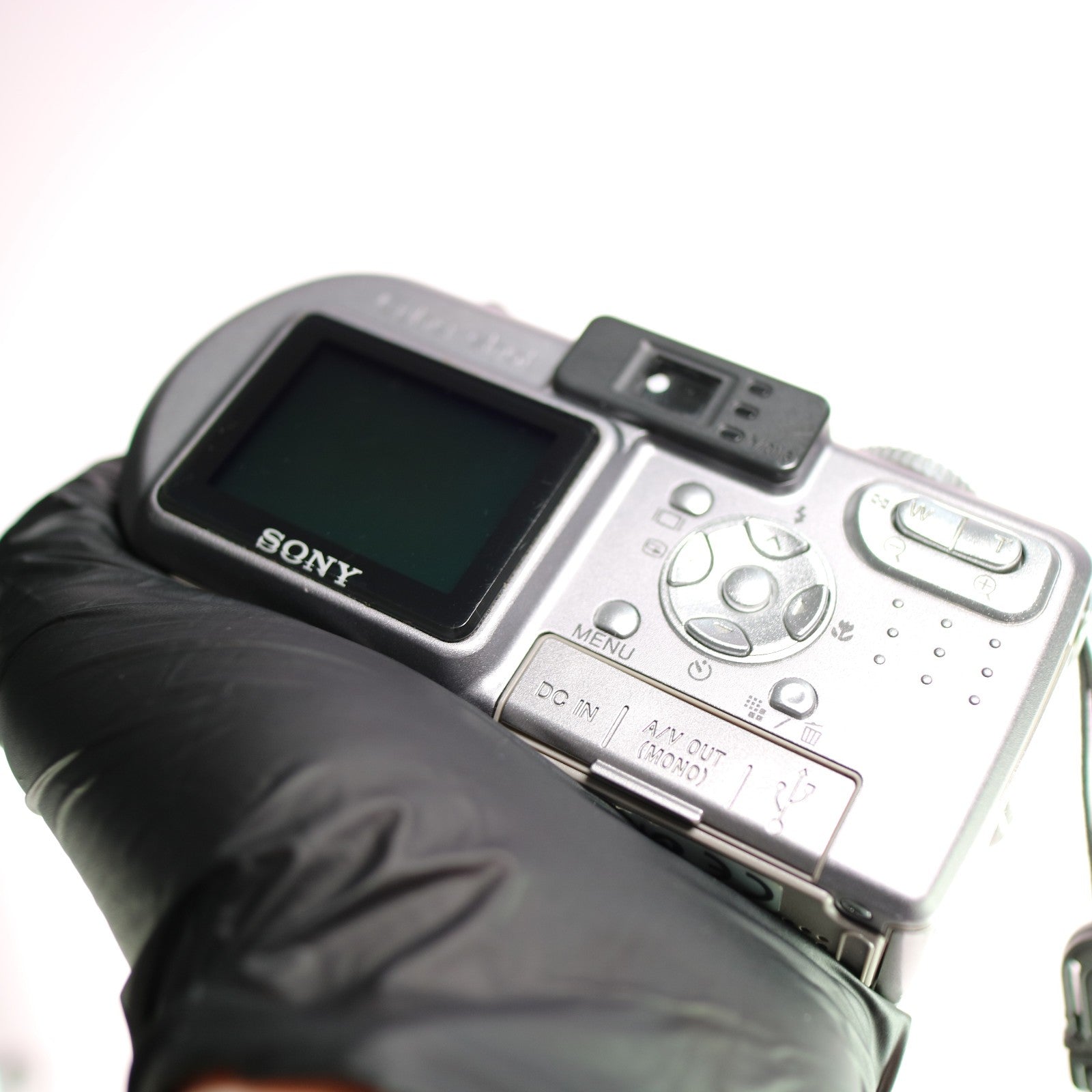 Sony Digital Camera Cybershot DSC-P10 5.0MP Silver Tested