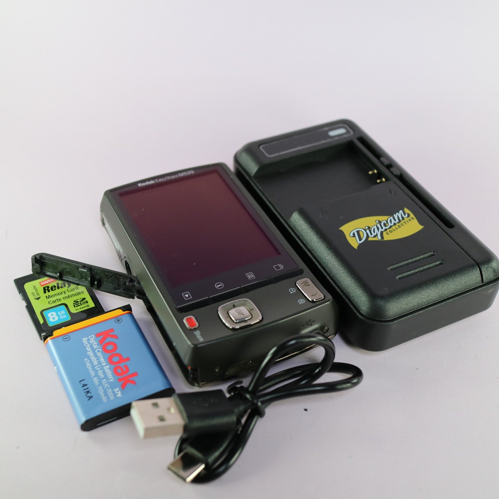 Kodak Digital Camera EasyShare M530 12.0MP Black Tested Full Working Set