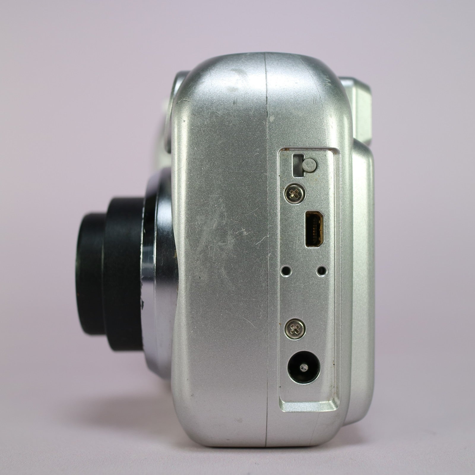 Nikon Digital Camera Coolpix 2100 2.0MP Silver Tested